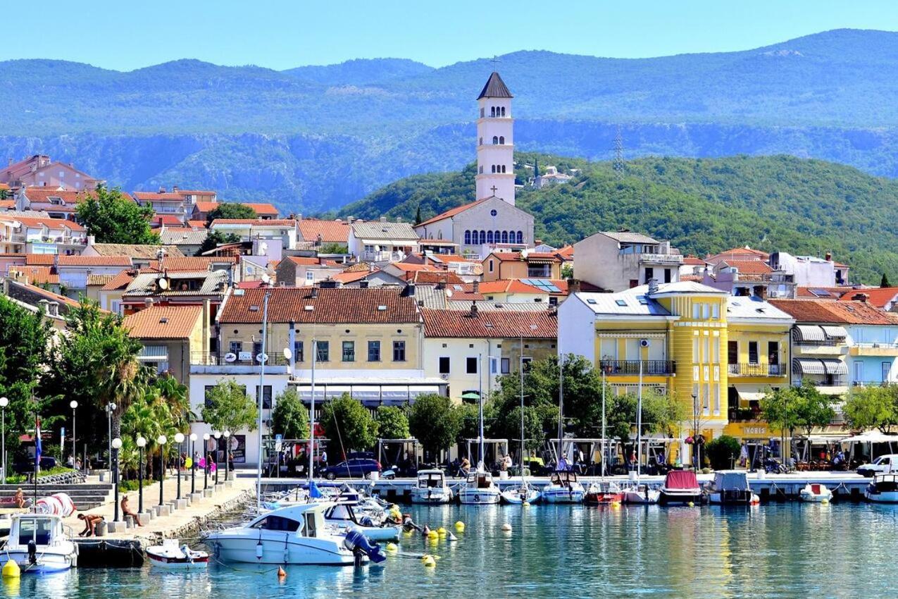 Apartment Lona Crikvenica Eksteriør billede