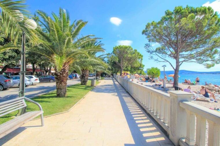 Apartment Lona Crikvenica Eksteriør billede